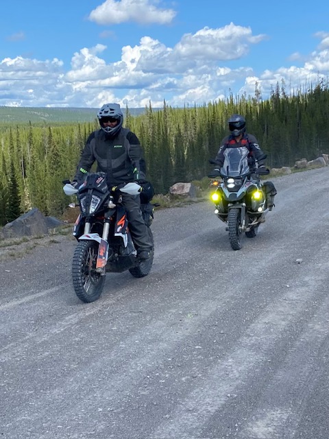 People Enjoying Yellowstone - Grand Teton 6-Days